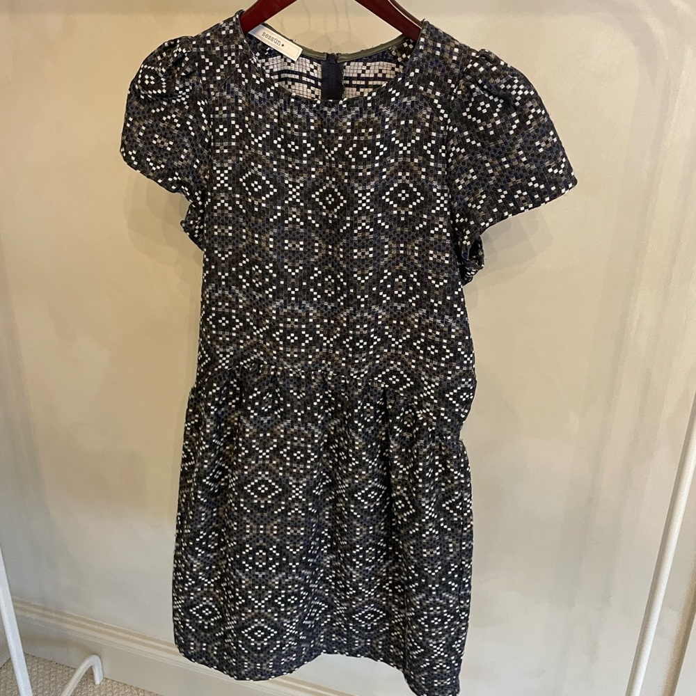 Sessun dress size small